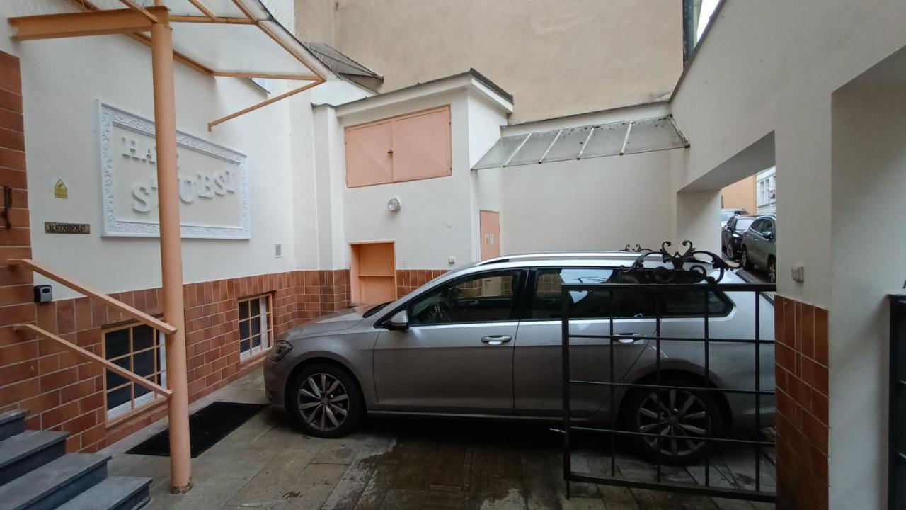 Apartments Stubsi With Colonnade View Карлови Вари Екстериор снимка