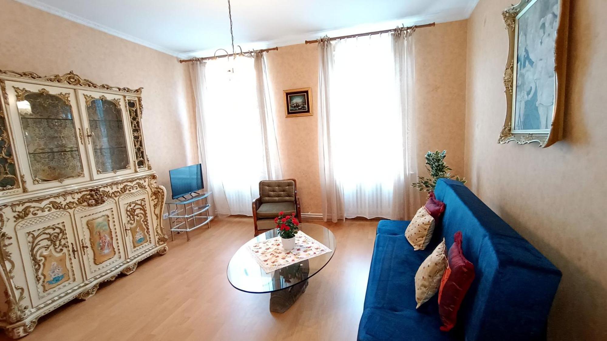 Apartments Stubsi With Colonnade View Карлови Вари Екстериор снимка